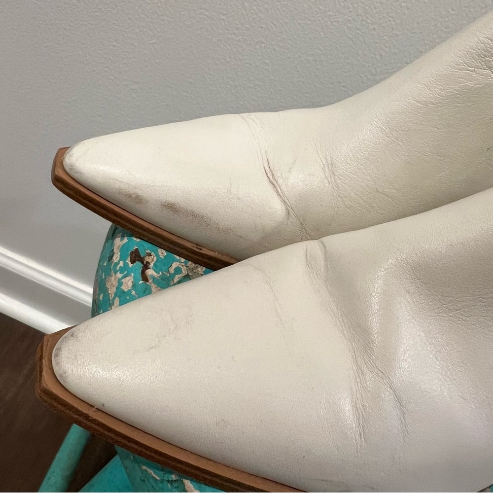 Marc Fisher off-white Genuine Leather Ankle Boots size 6.5 western southwestern - Picture 17 of 17